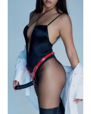 Harnais pour Gode Fabulous Simili Cuir Rouge vernis - par Strap On Me